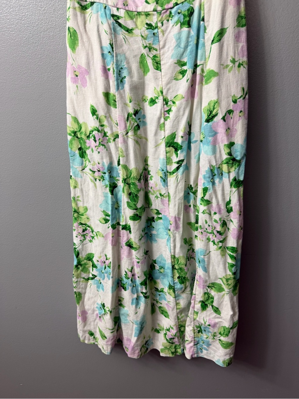 Old Navy Fit & Flare Linen-Blend Midi Dress white base with a green, blue, small - Picture 4 of 8